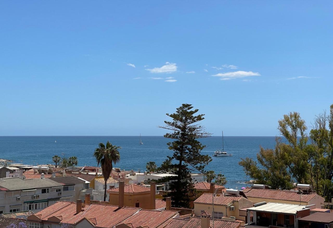 Penthouse Puerta De Pedregalejo Lägenhet Málaga Exteriör bild