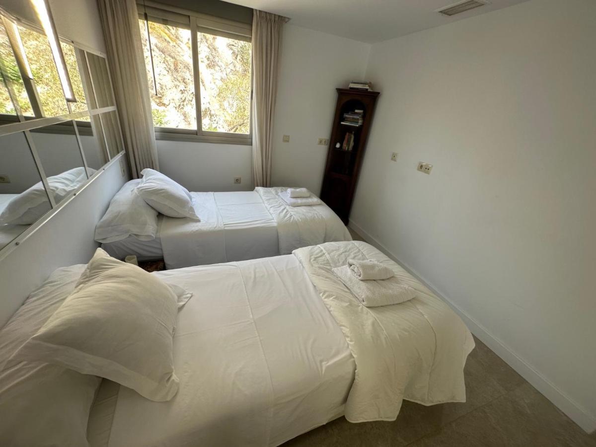 Penthouse Puerta De Pedregalejo Lägenhet Málaga Exteriör bild